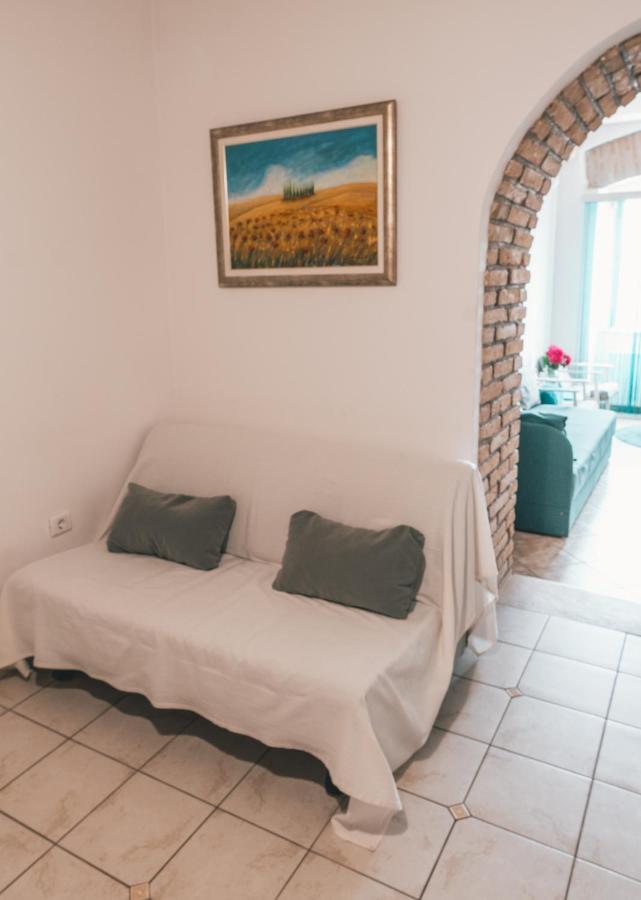 Apartments Hortensia Opatija Exterior photo